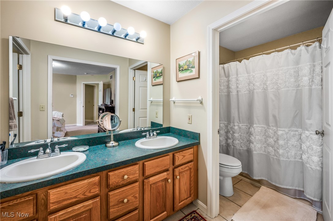 Youngstown, Ohio 44505, United States, 12 Bedrooms Bedrooms, ,8 BathroomsBathrooms,Residential,Active,94716