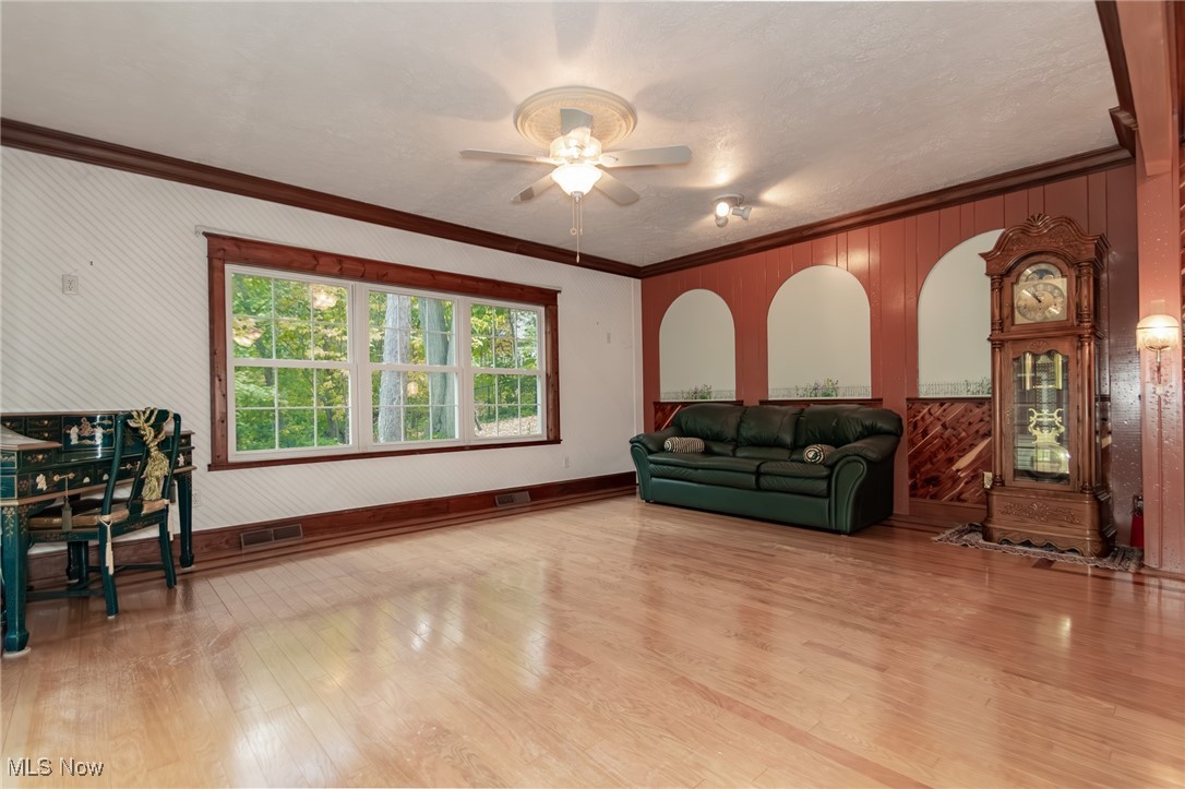 Little Mountain Park Estates 5 - Residential