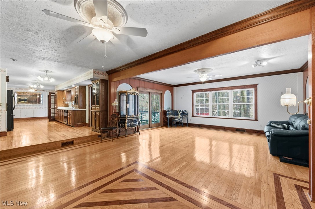 Little Mountain Park Estates 5 - Residential