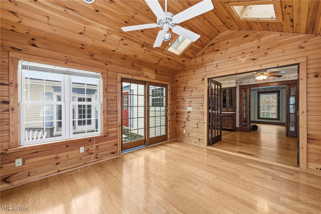 Little Mountain Park Estates 5 - Residential