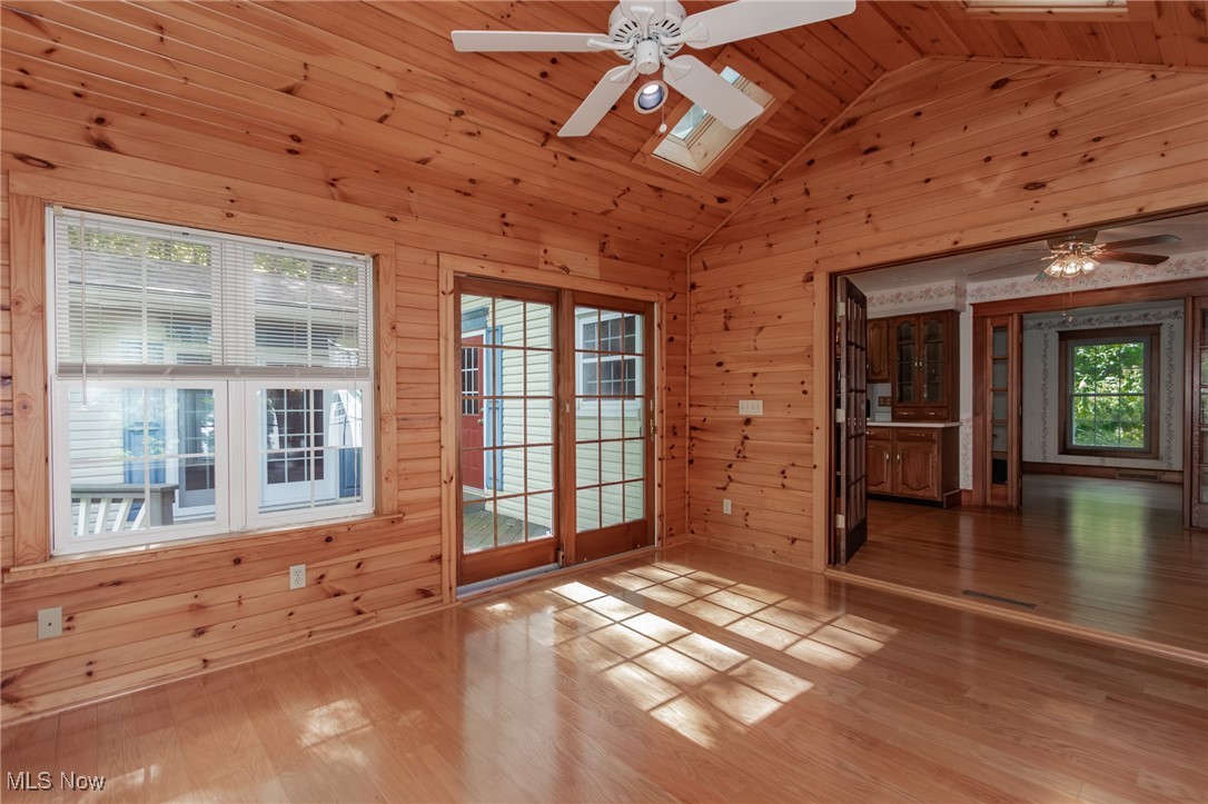 Little Mountain Park Estates 5 - Residential