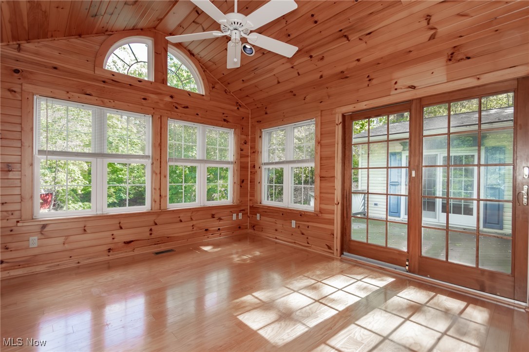 Little Mountain Park Estates 5 - Residential