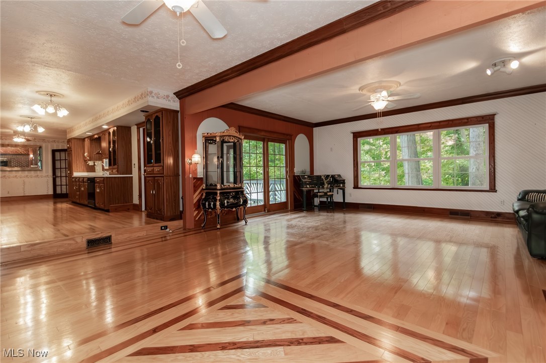 Little Mountain Park Estates 5 - Residential