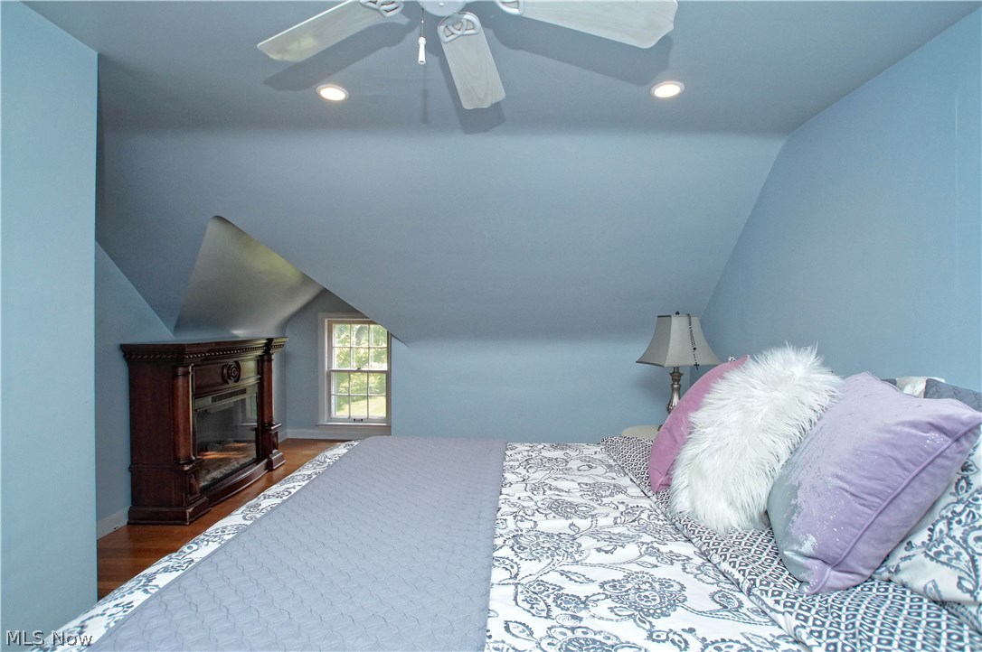 City/Willoughby Hills 06 - Residential