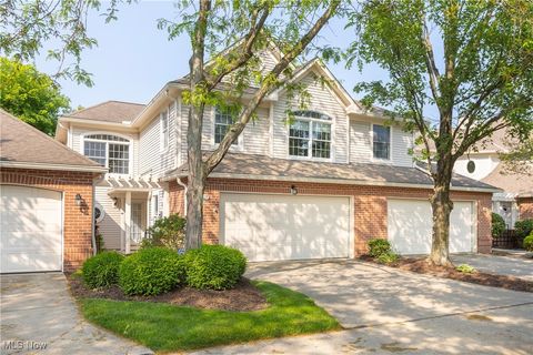 401 Bounty Way Unit 227, Avon Lake, OH 44012 - #: 5128218