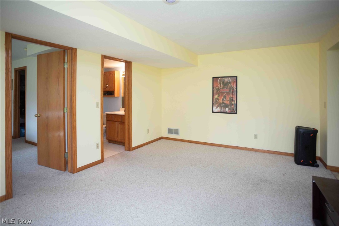 Ridgewood Condo - Residential