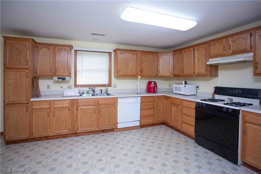 Ridgewood Condo - Residential