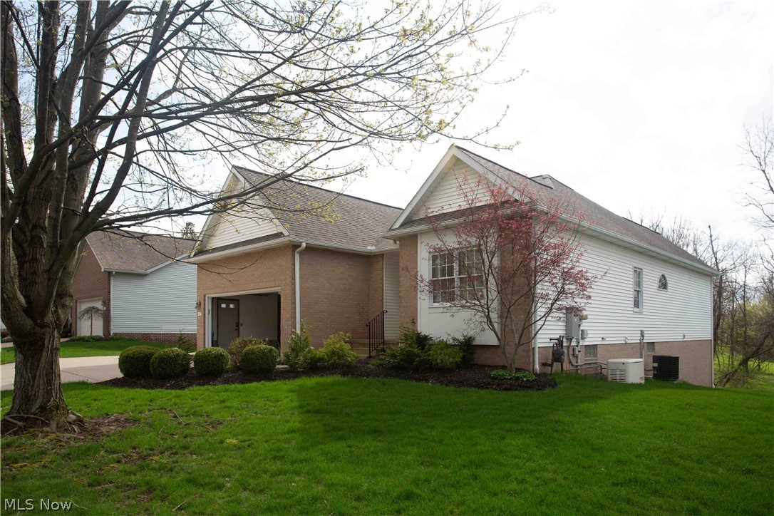 Ridgewood Condo - Residential