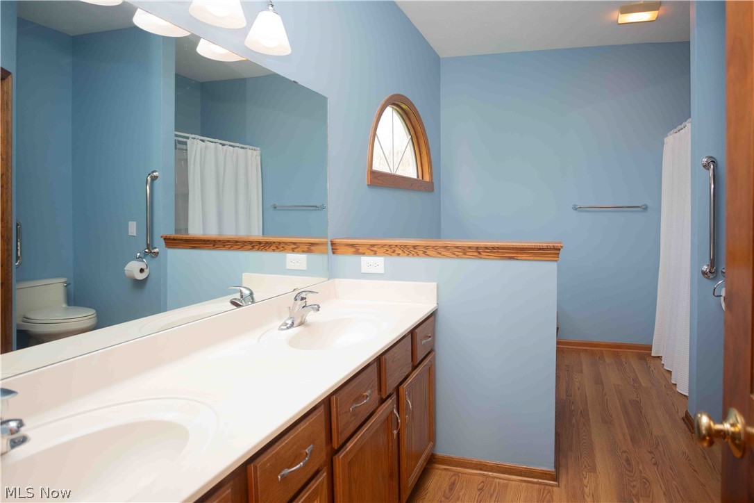 Ridgewood Condo - Residential