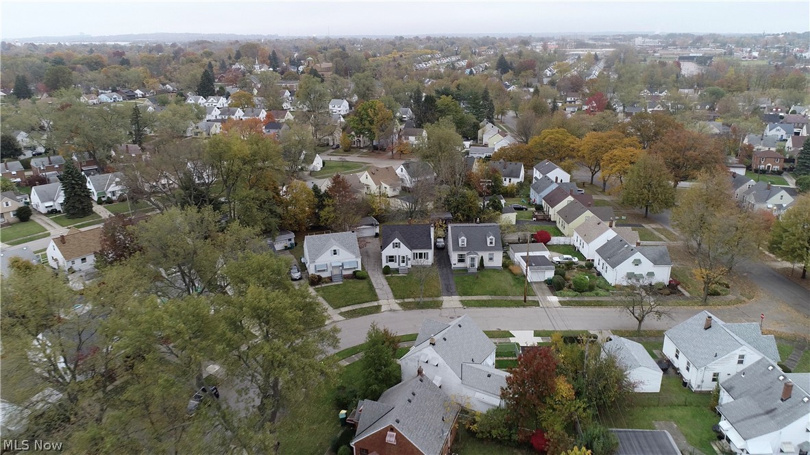 Crawford Realty Co Maple Heights - Residential