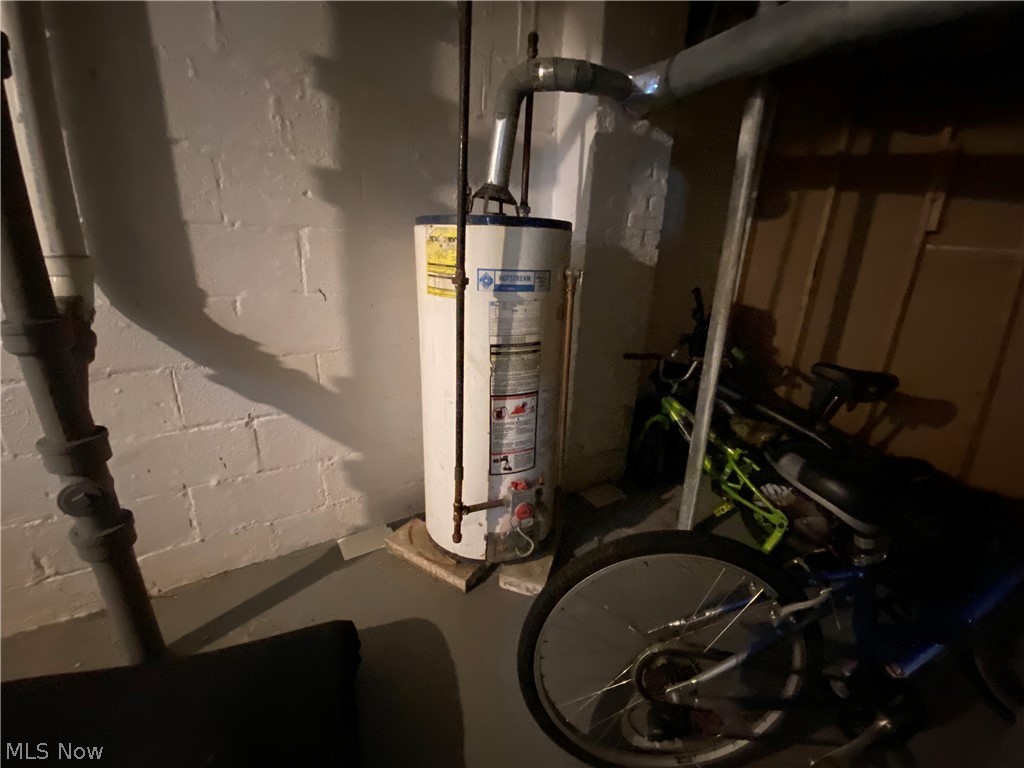 Crawford Realty Co Maple Heights - Residential