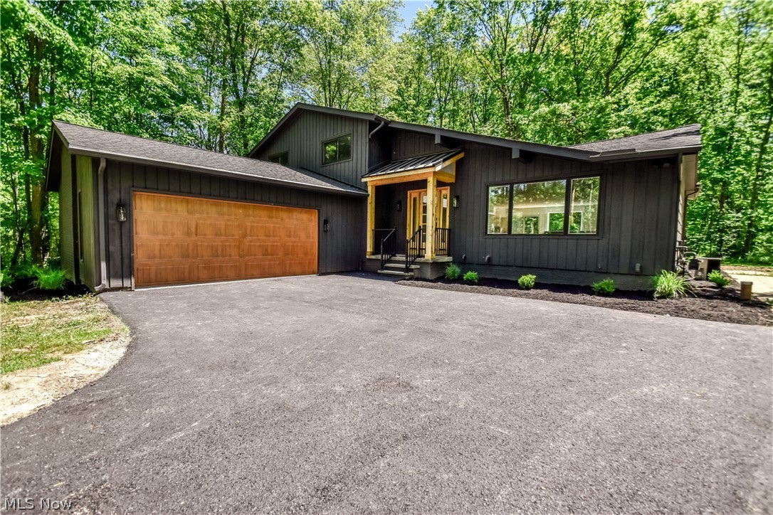 19121 Brewster Road