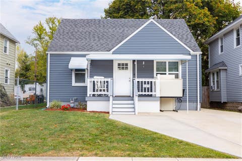 Photo for 325 15th Street