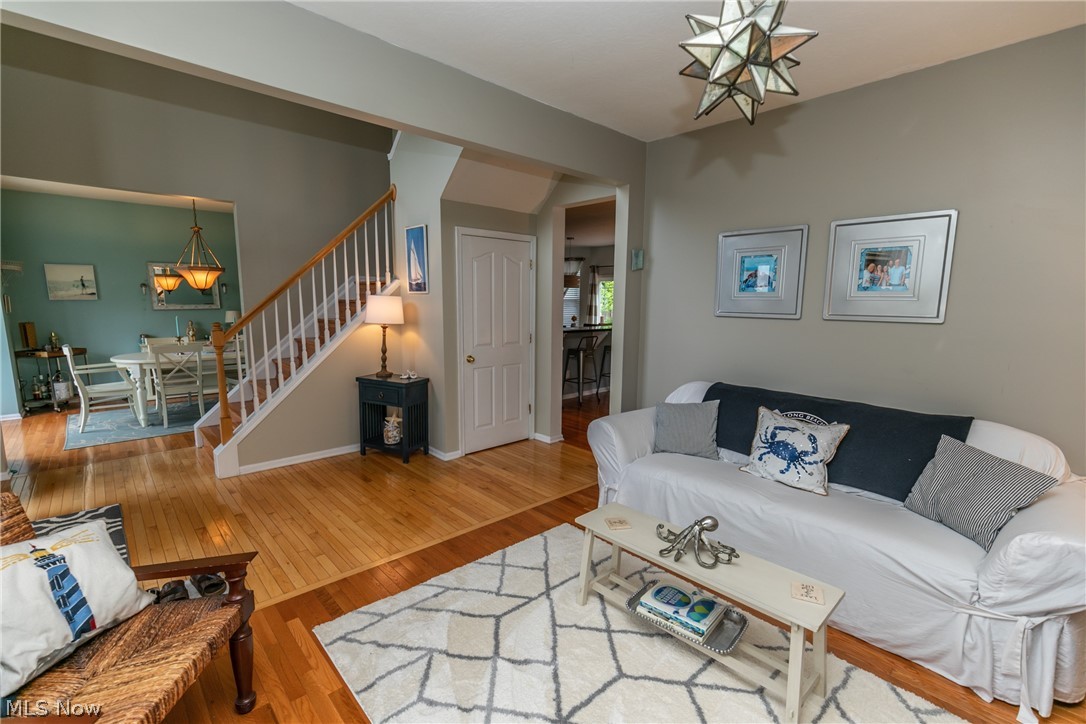 Lakeside Vlgs 04e - Residential