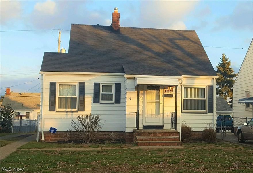 Come check out this soon to be available Cape Cod single family home! Fully fenced yard with a partially finished basement, granite counter tops in the kitchen. New Roof(2013), New Garage Siding(2013, New Kitchen Renovations and Refinished Hardwood Floors(2013), Newer Windows, First Floor bathroom(2013). All appliances stay!! Close to parks, transportation,shopping and more!!