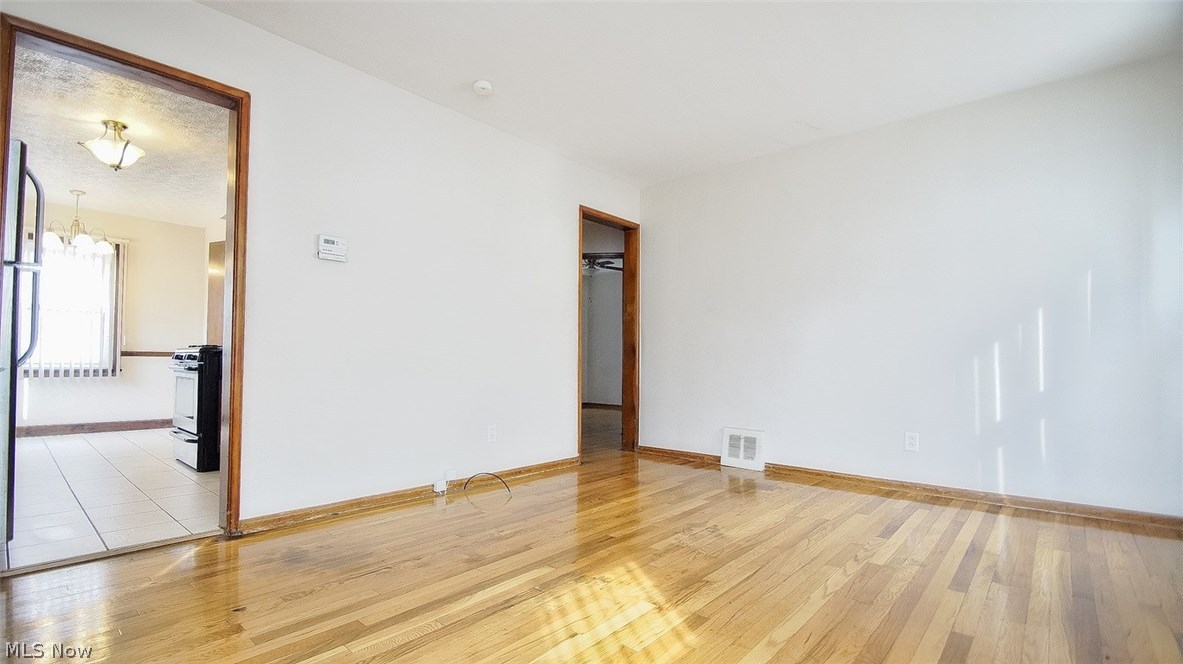 Klein Lampl Cos Dartmoor - Residential