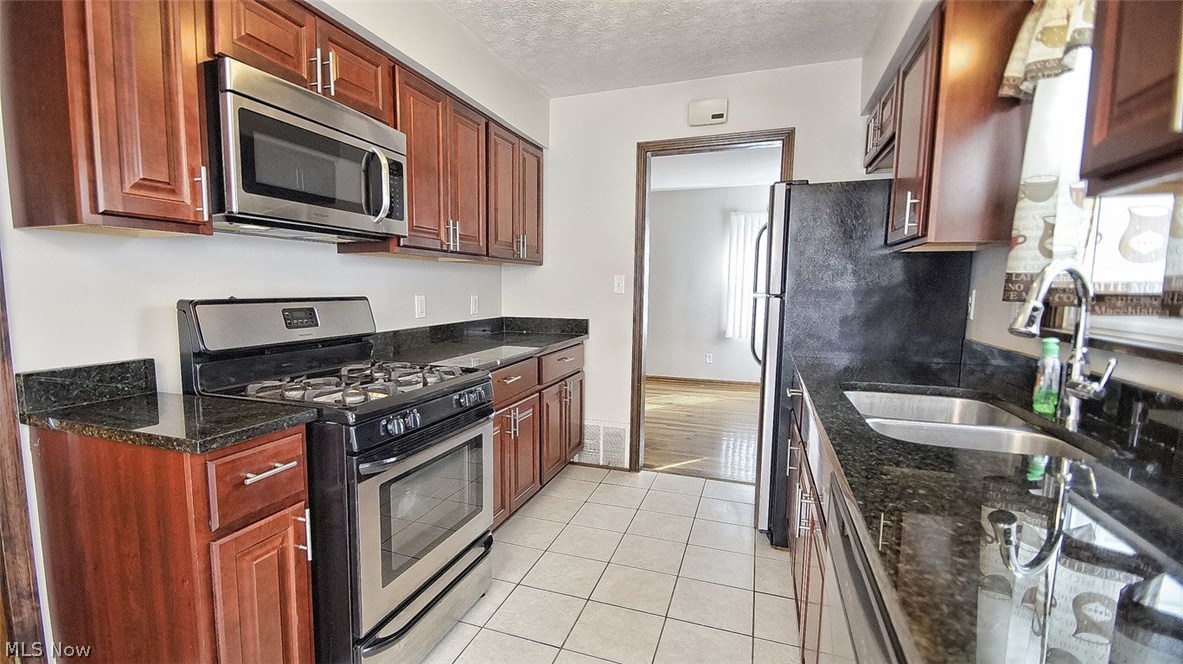 Klein Lampl Cos Dartmoor - Residential