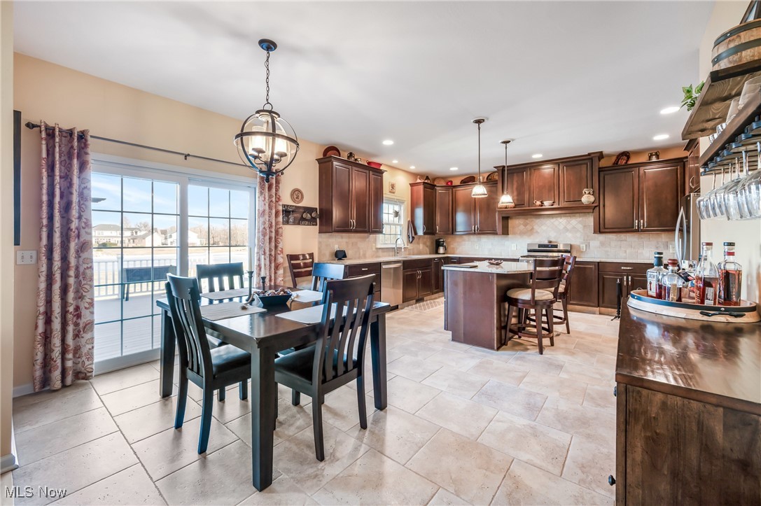 6378 Brianna Way, Warren, Ohio image 21