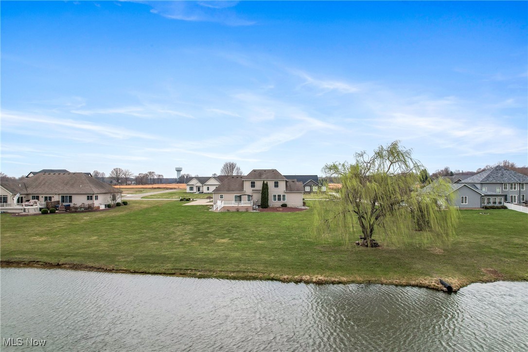 6378 Brianna Way, Warren, Ohio image 45