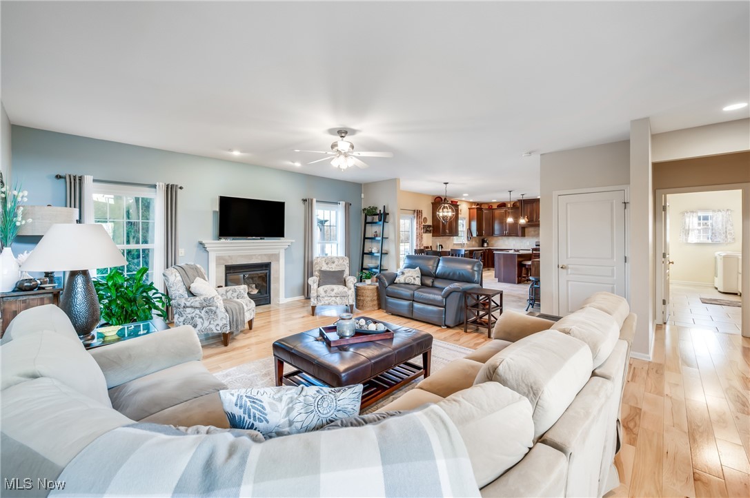 6378 Brianna Way, Warren, Ohio image 18