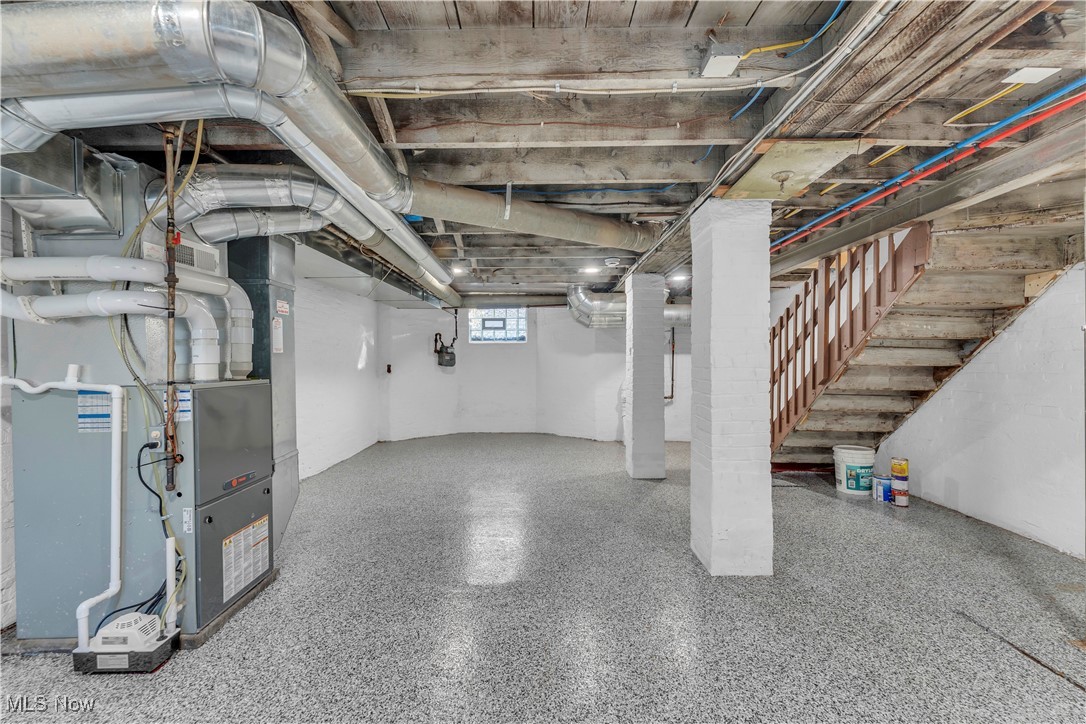 Henry Beach Sub - Residential