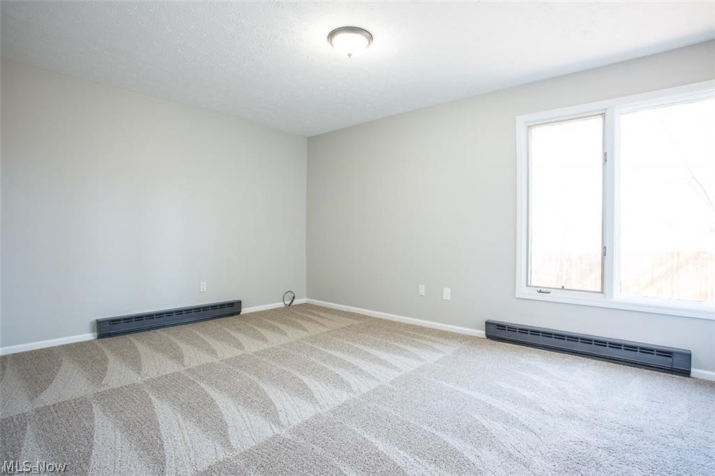 Eagle Oaks - Residential Lease