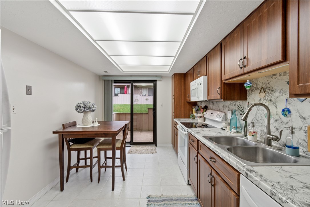 Harbour Light Condo - Residential