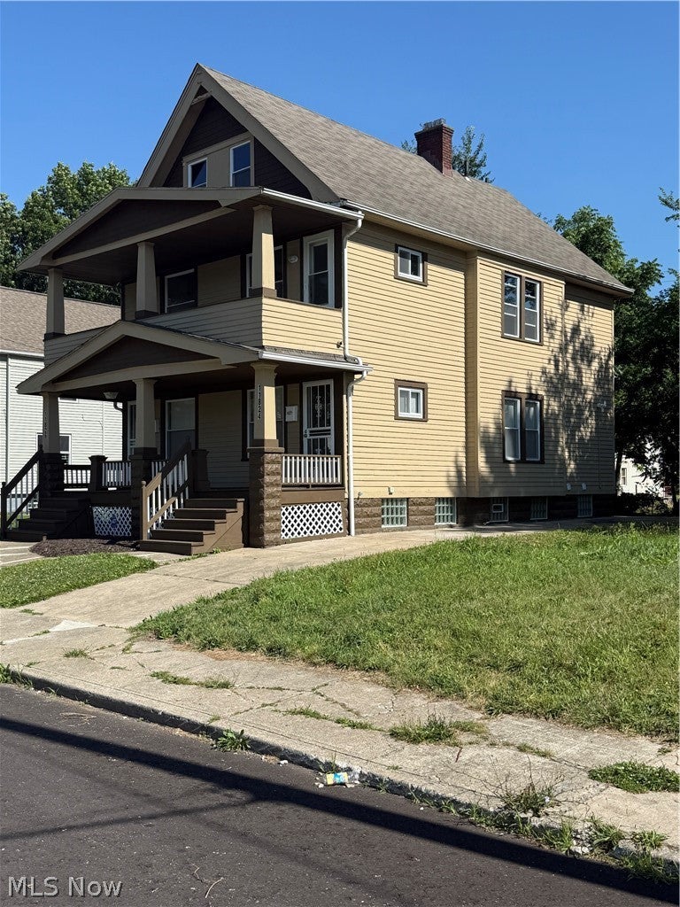 Photo of 11824 Honeydale Avenue, Cleveland, OH 44120 (MLS # 5222898)
