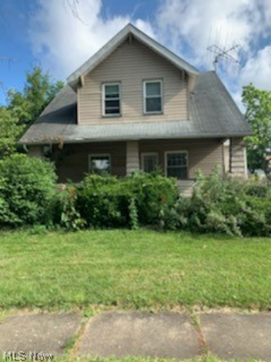 Welcome Section 8 Applicants. Great home!!! This very well cared for and maintained home is ready to go. Nice curb appeal, updated kitchen and bath.