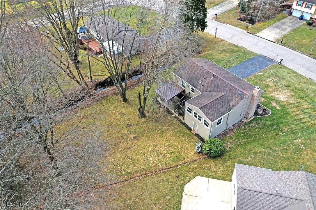 8018 Castle Rock Drive, Warren, Ohio image 5