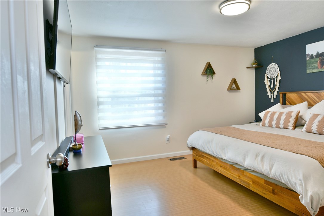 8018 Castle Rock Drive, Warren, Ohio image 34
