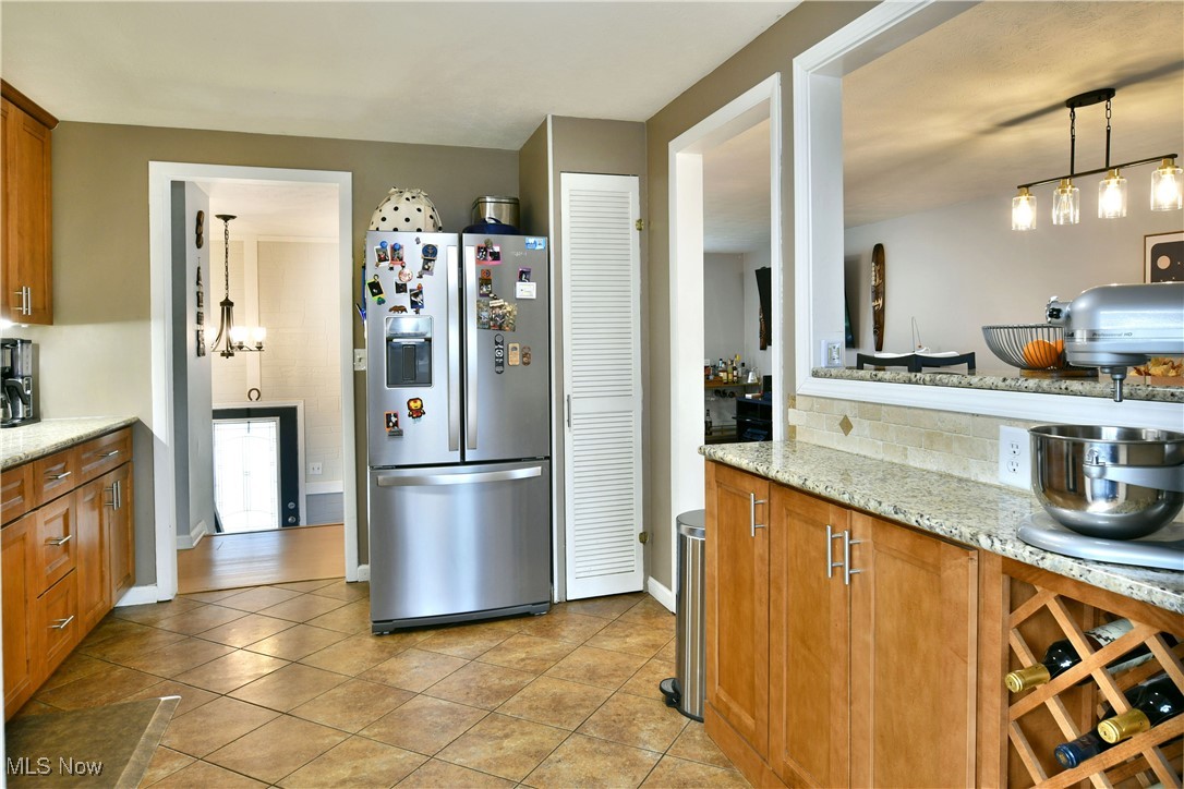 8018 Castle Rock Drive, Warren, Ohio image 19