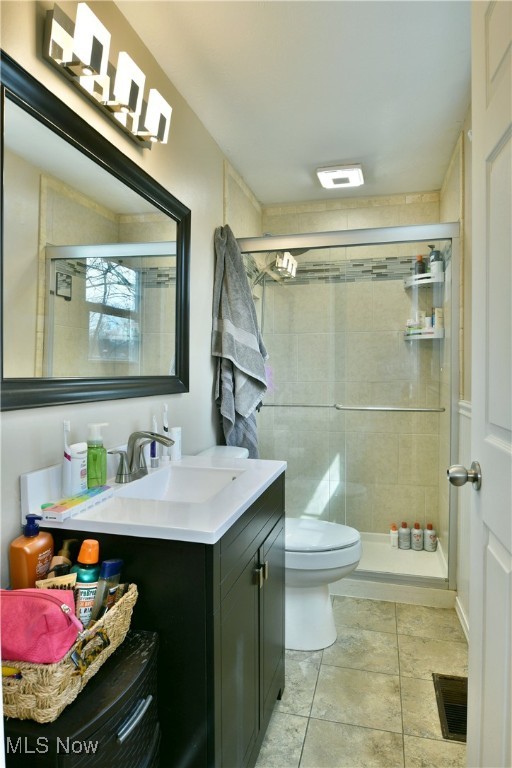 8018 Castle Rock Drive, Warren, Ohio image 39