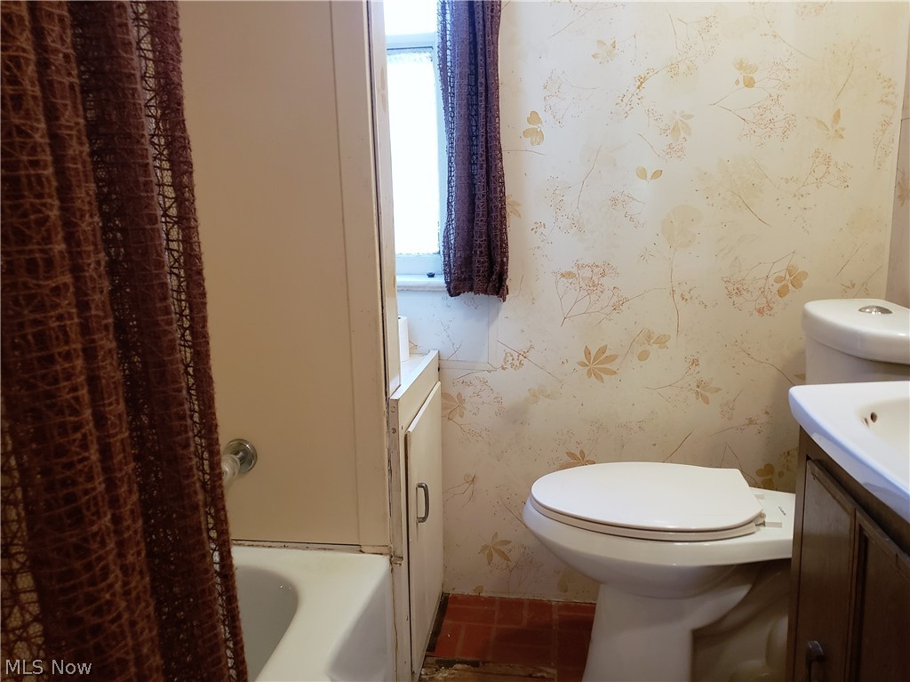 Elworthy-Helwick Cos St Clair - Residential