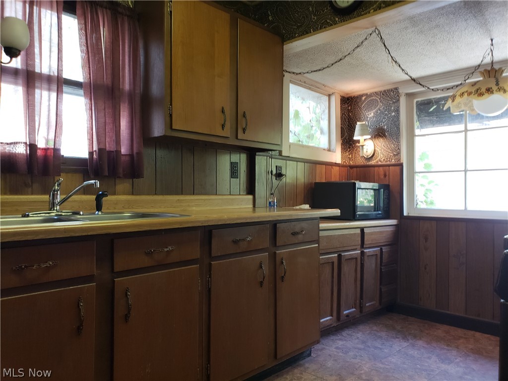 Elworthy-Helwick Cos St Clair - Residential