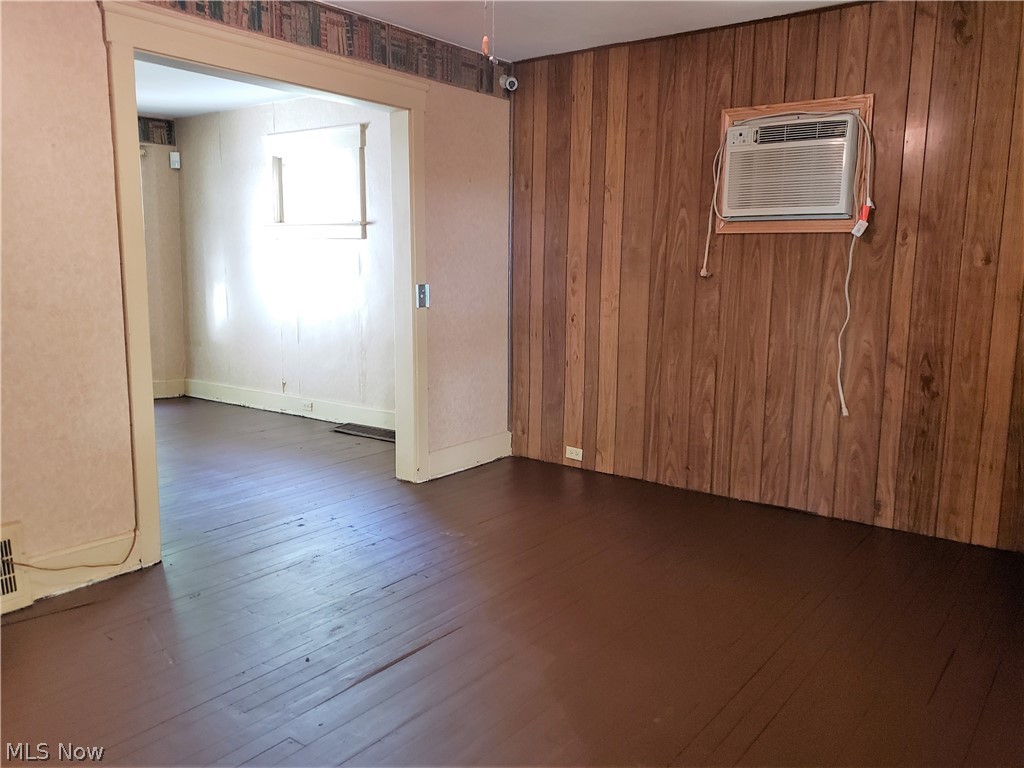 Elworthy-Helwick Cos St Clair - Residential