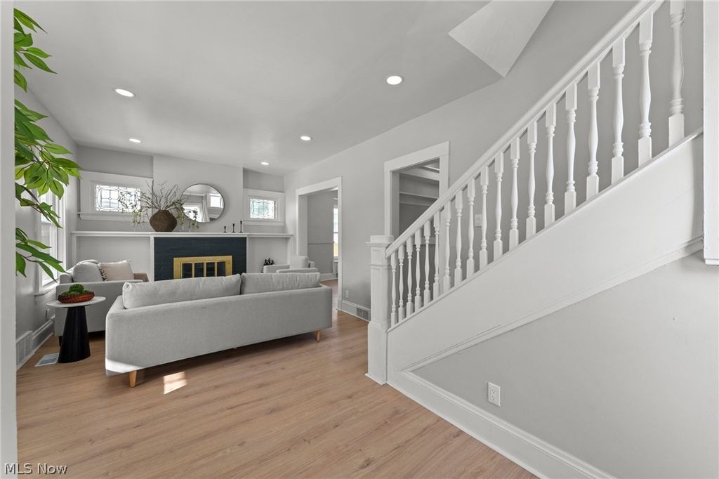 Photo of 4122 Spokane Avenue, Cleveland, OH 44109 (MLS # 5185707)