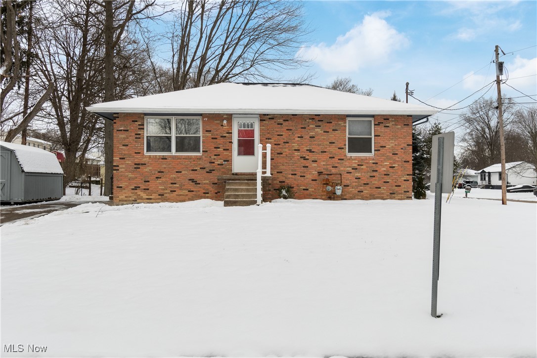 3753 Olmsby Drive, Kent, Ohio image 3