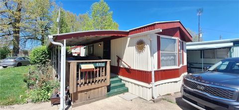 8378 Russell Lane, Cleveland, OH 44144 - #: 5119687