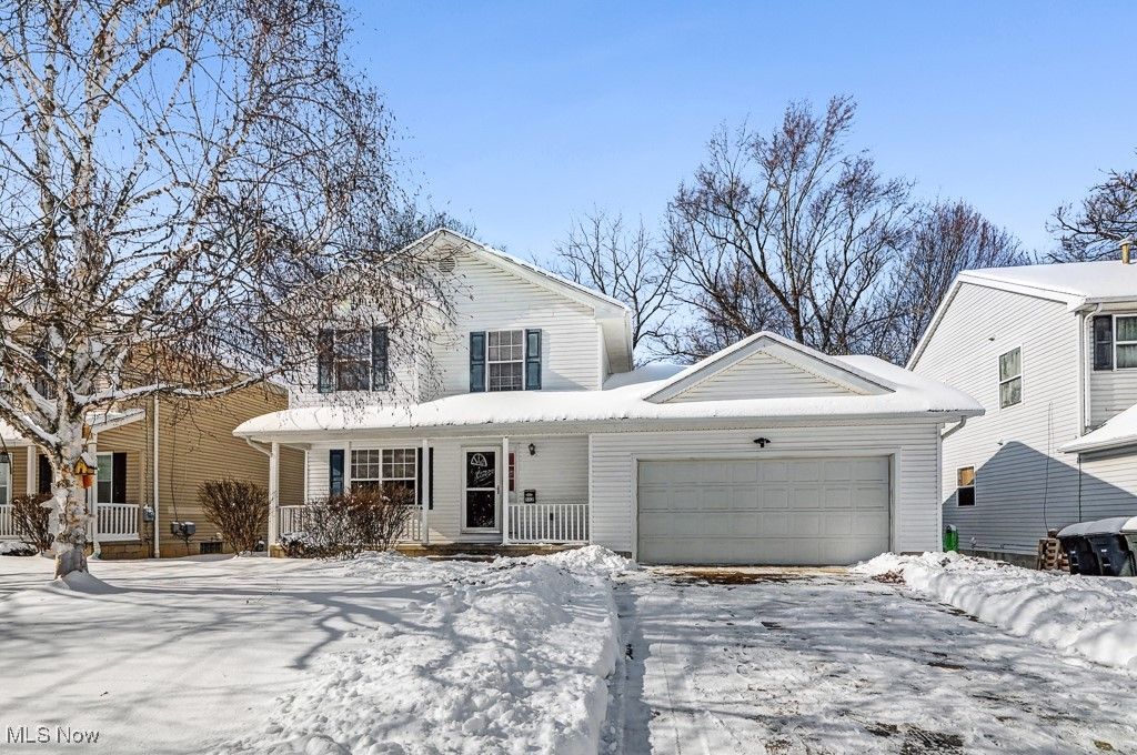 Photo of 552 Hudson Avenue, Akron, OH 44306 (MLS # 5183837)