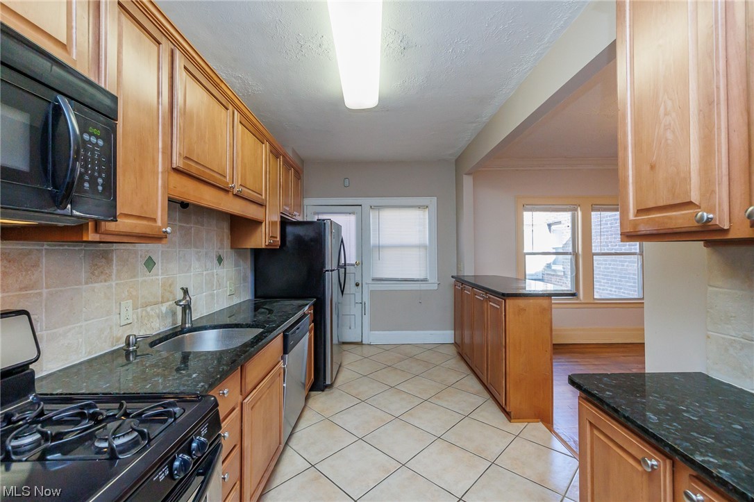 Euclid Heights Re-Allotment - Residential Lease