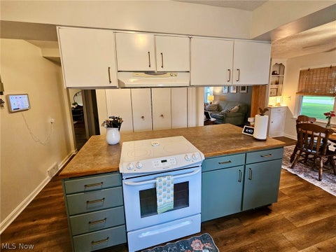 Tiny photo for 6620 W Lake Road, Vermilion, OH 44089 (MLS # 5241011)