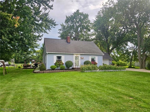 Tiny photo for 6620 W Lake Road, Vermilion, OH 44089 (MLS # 5241011)