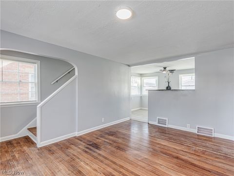 Tiny photo for 5728 South Boulevard, Maple Heights, OH 44137 (MLS # 5187594)