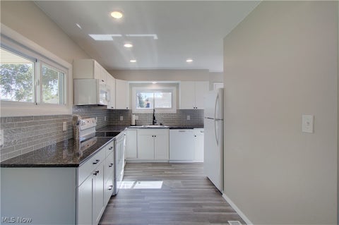 Tiny photo for 147 Catherine Lane, Alliance, OH 44601 (MLS # 5251961)