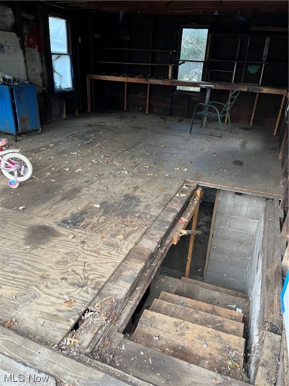 Strong - Residential