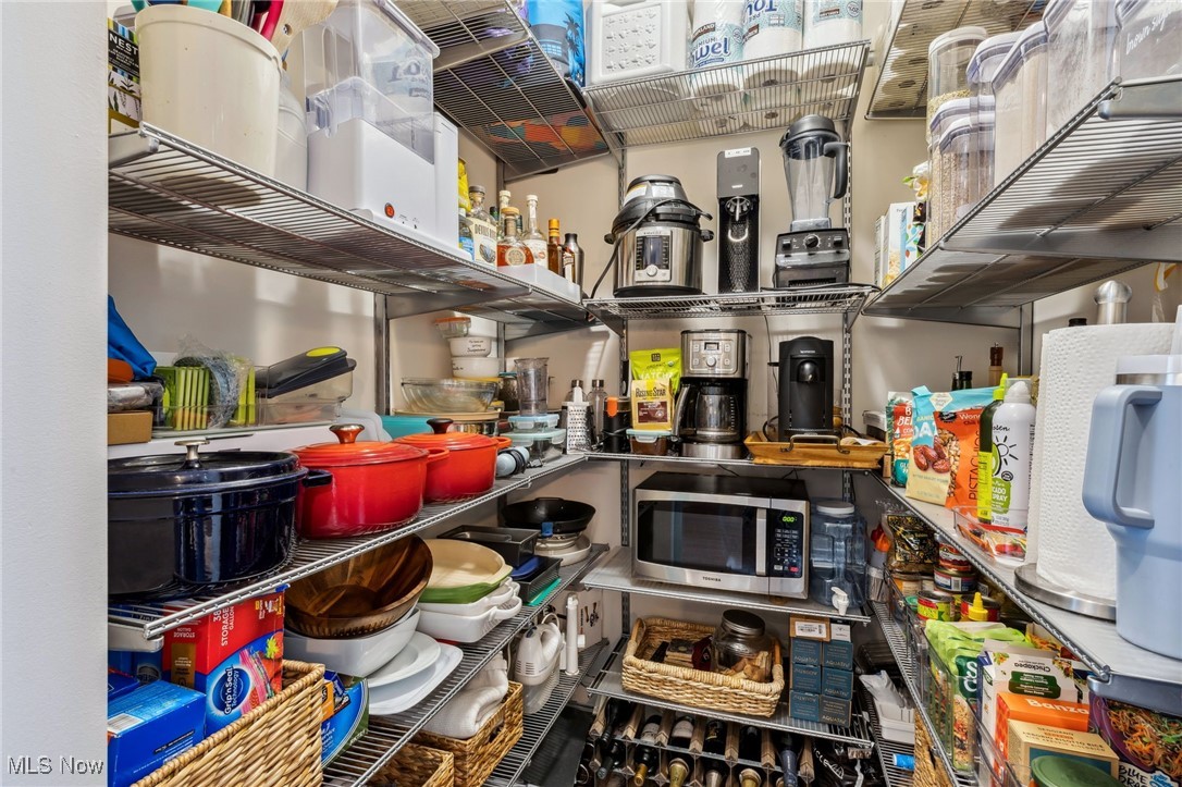 Westhampton/Crocker Park Ph Xvii - Residential Lease