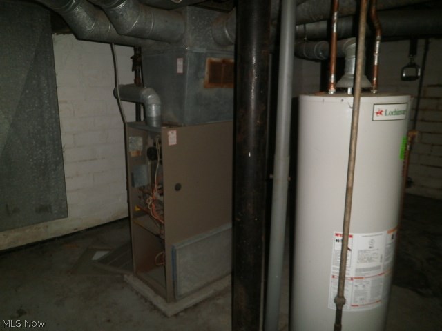 Edward Kneens - Residential