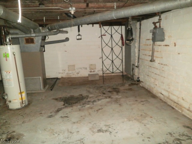 Edward Kneens - Residential