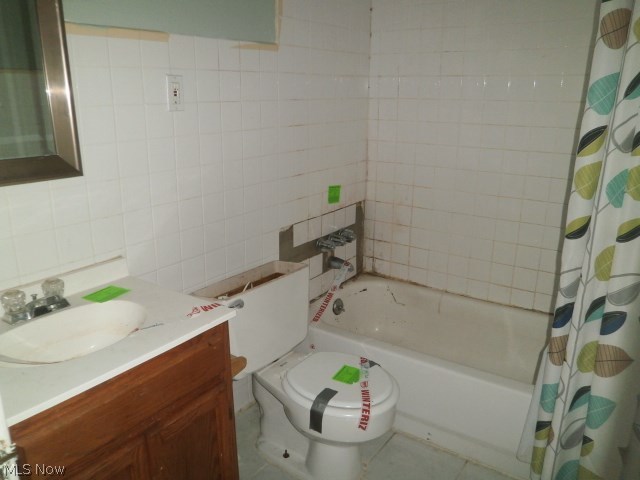 Edward Kneens - Residential